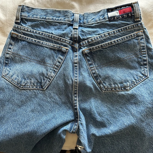Vintage Tommy Hilfiger Jeans, Size 18 - Picture 4 of 11